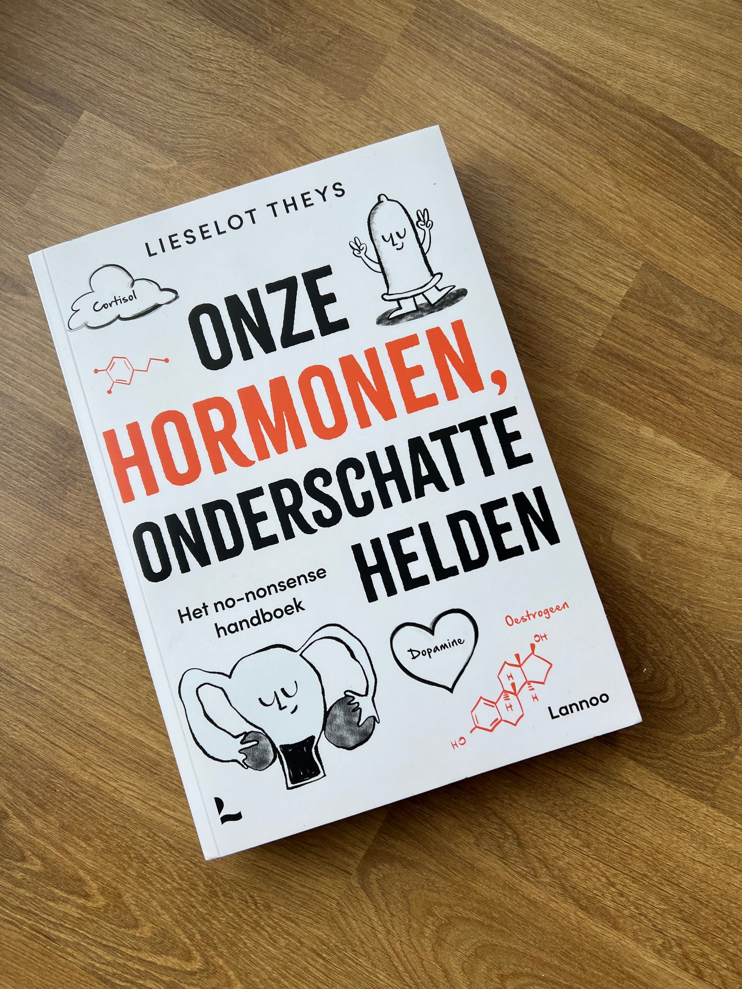 Onze hormonen, onderschatte helden - Lieselot Theys (kneusje)