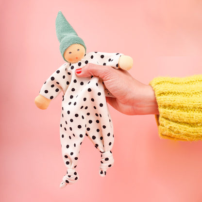Knuffelpopje stipjes salie