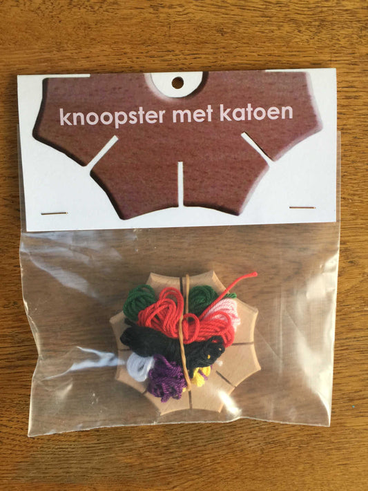 Weef- knoopster met katoen